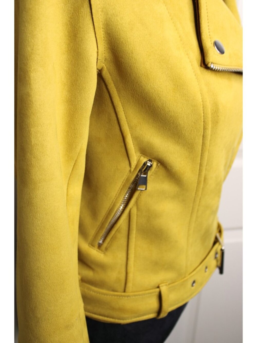 Blashe Mustard Yellow Faux Suede Moto Biker Jacket Size S Belted Zip Y2K - Picture 5 of 10